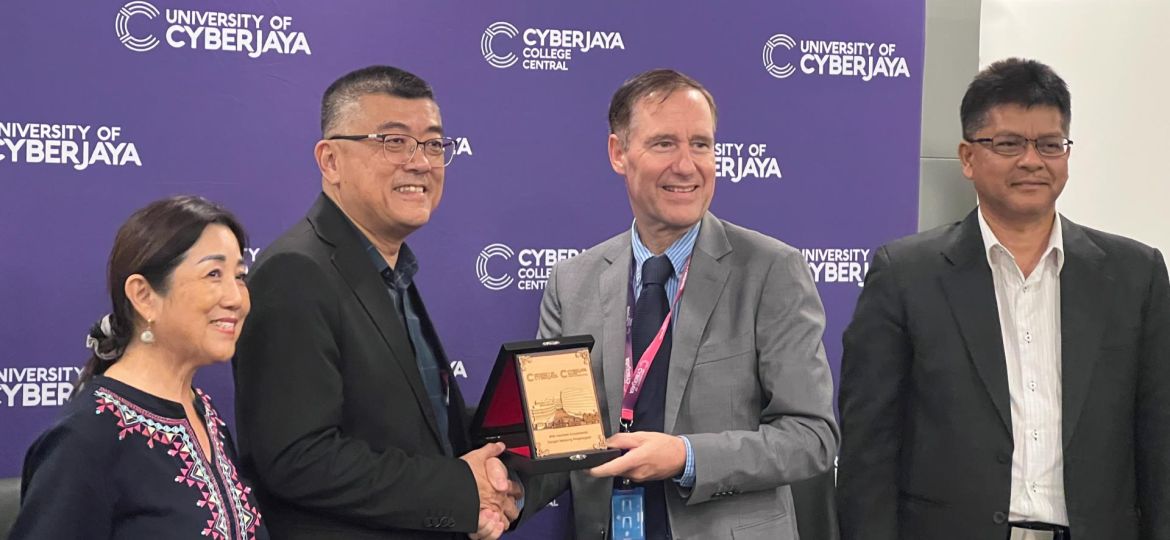 MOU-signing-ceremony-UOC×Eduwis-banner