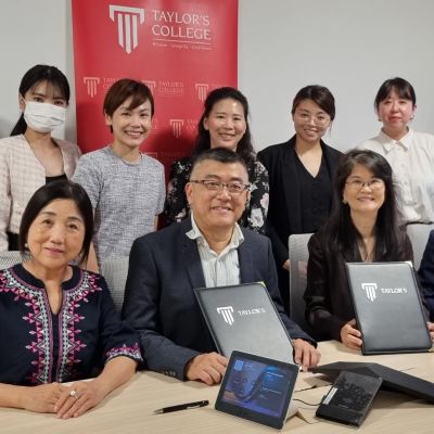 mou- signing-ceremony-taylor's-university × eduwis